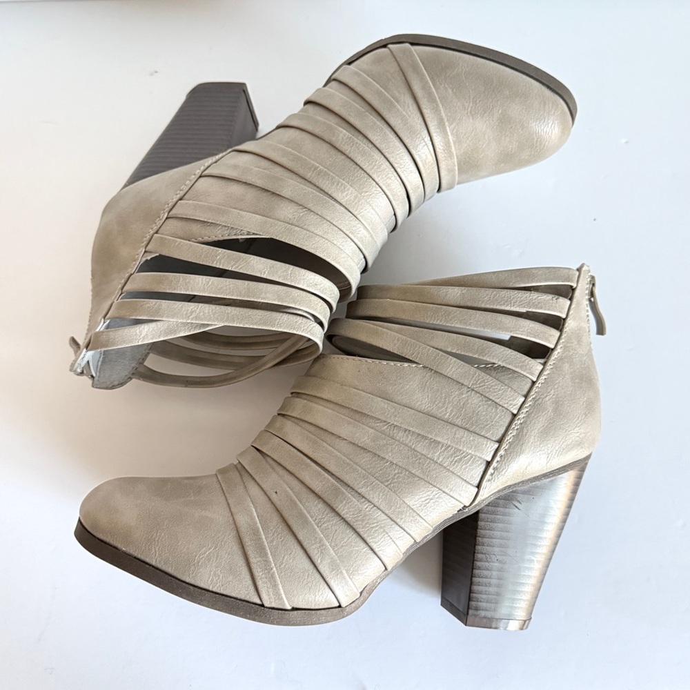 JC Grey Women's Strappy Heeled Ankle Boots Block Heel - Taupe Size 10 - Picture 4 of 13
